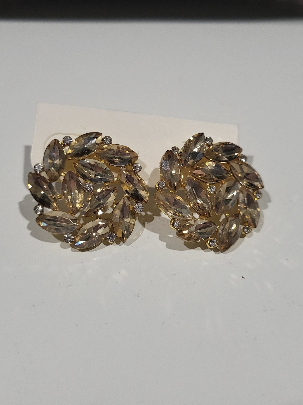 Beaitful Crystal Cluster Gold-Tone Clip Earrings - Women Jewelry